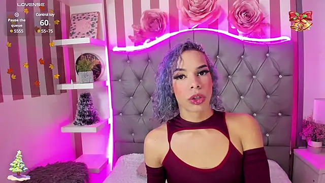 Giorgina Parado online show from December 16, 3:54 pm