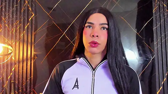 Giorgina Parado online show from September 17, 3:19 am