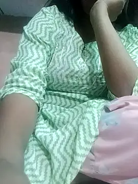 Im Cute online show from March 18, 6:59 pm