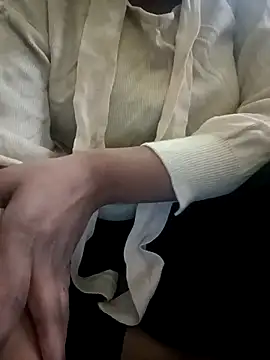 Im Cute online show from January 12, 11:37 am