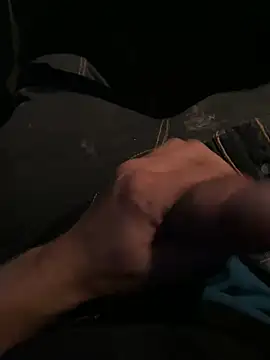 BIGWHITECOCKDOC36 online show from January 9, 5:54 pm