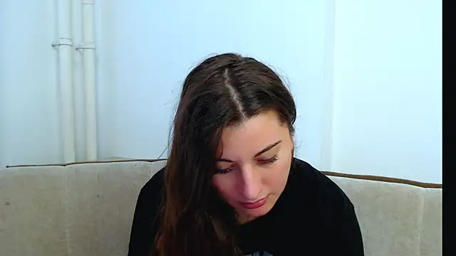 Helen Adams  online show from December 4, 11:41 am