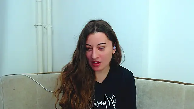 Helen Adams  online show from December 9, 7:39 am