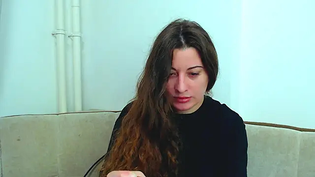 Helen Adams  online show from December 16, 4:45 am