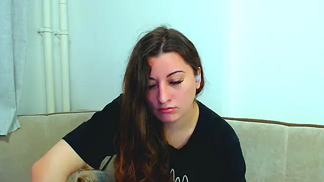 Helen Adams  online show from December 26, 7:45 am