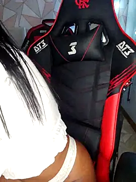 Snapshot of moreninhasilva chatting on May 12, 11:57 pm moreninhasilva online show from May 12, 11:57 pm