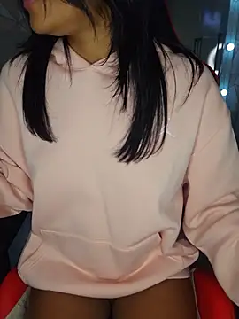 Snapshot of moreninhasilva chatting on May 15, 11:23 pm moreninhasilva online show from May 15, 11:23 pm