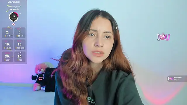 annie mora online show from October 30, 3:41 am