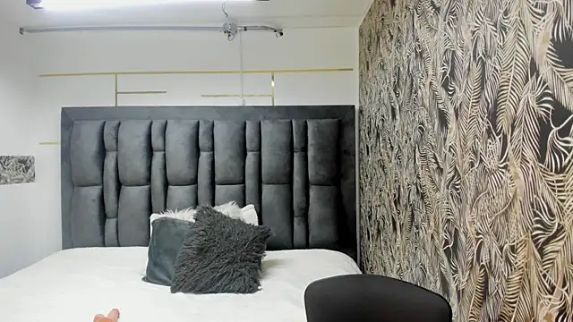 Anhell7 x online show from November 12, 7:35 pm