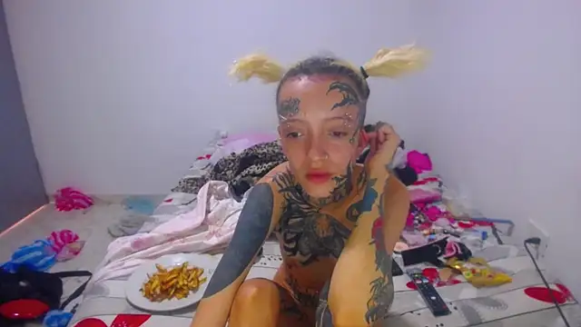 Snapshot of barbara_anal_squirt_ chatting on April 21, 8:12 pm barbara anal squirt online show from April 21, 8:12 pm