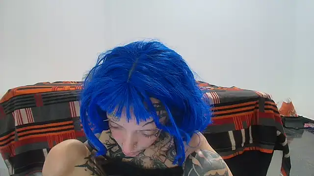 Snapshot of barbara_anal_squirt_ chatting on June 16, 2:03 am barbara anal squirt online show from June 16, 2:03 am