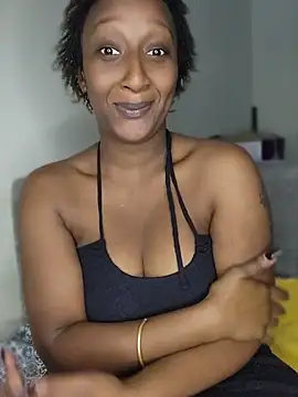 CarlaBeckky online show from July 18, 3:16 pm