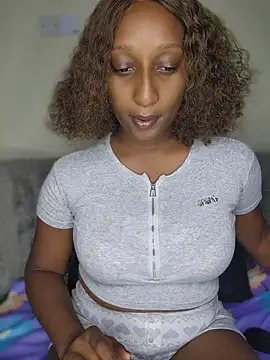 CarlaBeckky online show from July 31, 2:27 pm