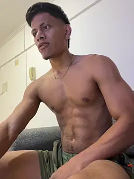 Snapshot of bbchocolate27 chatting on March 11, 1:00 am bbchocolate27 online show from March 11, 1:00 am