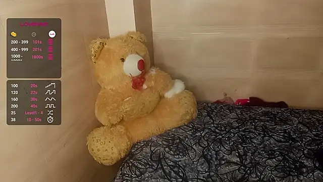 shuhana  online show from December 19, 4:23 am