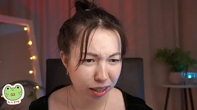 Sarah Son online show from January 26, 11:39 am
