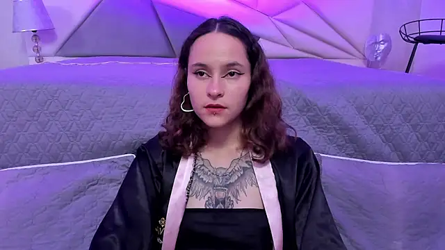 AnnyThompson  online show from January 11, 11:02 pm