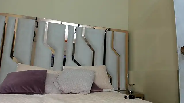 TifanyChill online show from January 9, 11:02 pm