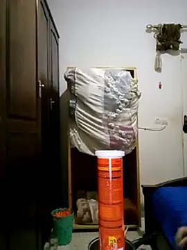 Snapshot of altinya chatting on March 13, 3:33 am altinya online show from March 13, 3:33 am