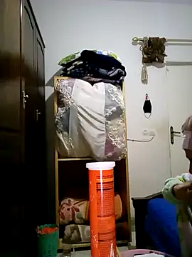 Snapshot of altinya chatting on March 14, 7:55 pm altinya online show from March 14, 7:55 pm