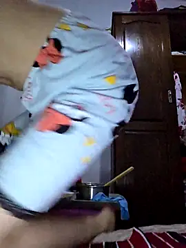 Snapshot of altinya chatting on October 16, 6:53 pm altinya online show from October 16, 6:53 pm