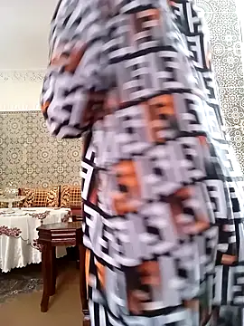 Snapshot of altinya chatting on July 1, 11:12 am altinya online show from July 1, 11:12 am