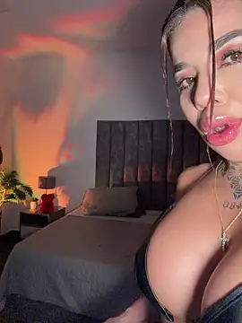 Snapshot of milaivanova chatting on May 21, 12:01 pm milaivanova online show from May 21, 12:01 pm