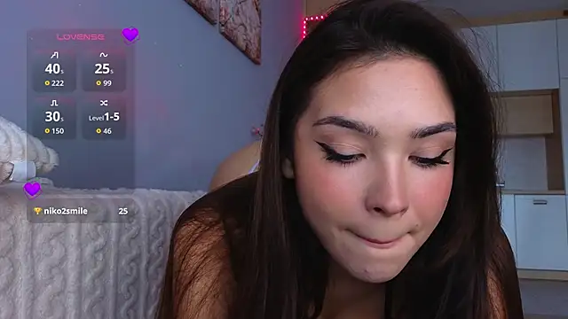 Snapshot of _intelligencer_ chatting on October 31, 12:06 pm intelligencer online show from October 31, 12:06 pm