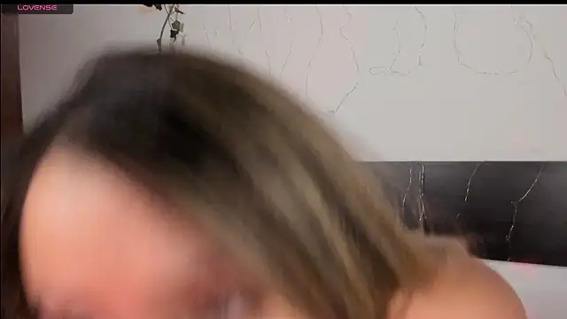 eleecttraa 12 online show from January 1, 12:32 am