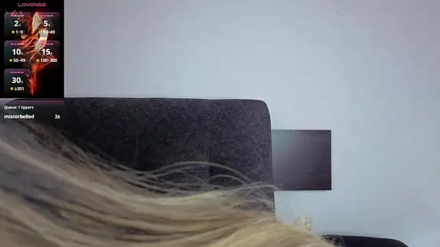 eleecttraa 12 online show from October 17, 7:49 pm