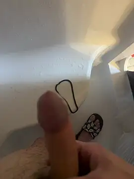 dannyb2121 online show from April 5, 5:21 pm