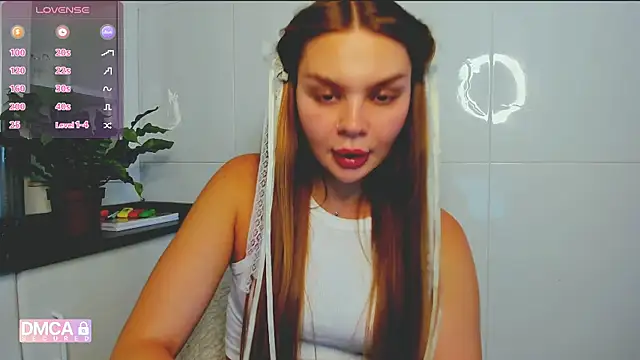 Molly sweetie online show from June 7, 6:55 pm