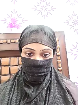 Yours-Bebo online show from January 5, 9:59 am