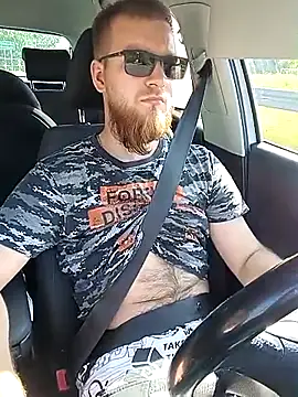 Snapshot of Sweet_bear69 chatting on September 9, 1:21 pm Sweet bear69 online show from September 9, 1:21 pm