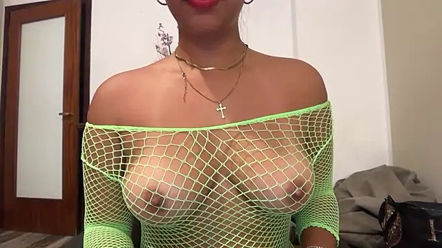 Dulce latingirl online show from July 13, 8:11 pm