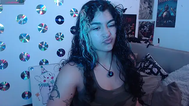 abril666 online show from October 20, 3:34 pm