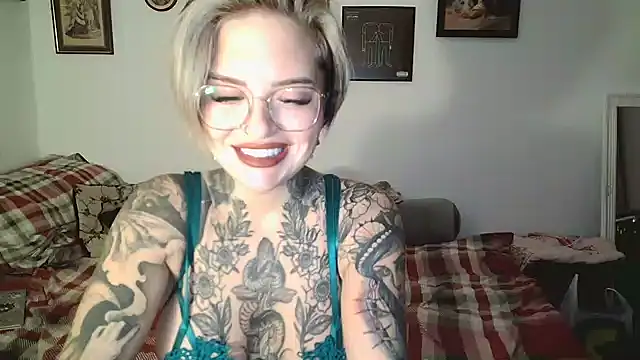 Rubyrichhxo online show from December 22, 8:47 pm