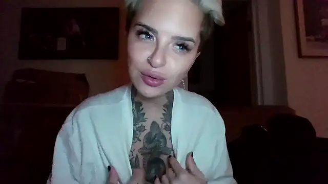 Rubyrichhxo online show from October 6, 9:56 pm
