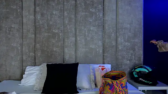 Snapshot of GiselOrtiz chatting on November 14, 10:14 am GiselOrtiz online show from November 14, 10:14 am