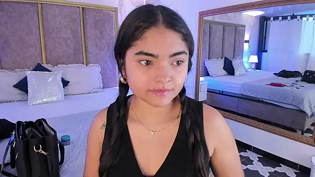 Snapshot of GiselOrtiz chatting on November 27, 11:12 am GiselOrtiz online show from November 27, 11:12 am