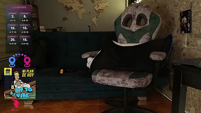 Snapshot of rogert_xx chatting on March 10, 1:32 am rogert xx online show from March 10, 1:32 am