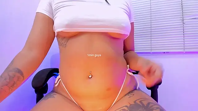 LouaneBourVip online show from May 12, 11:24 pm