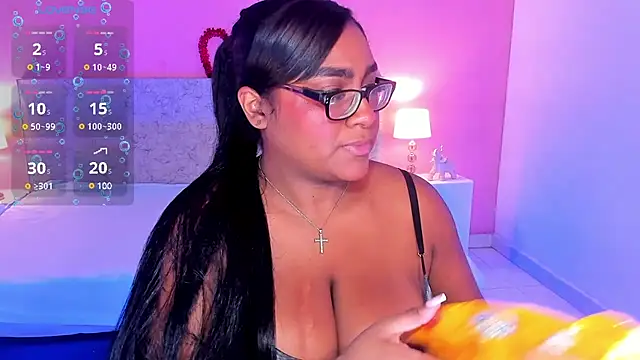 BlakmillerrGilson online show from March 21, 7:57 pm