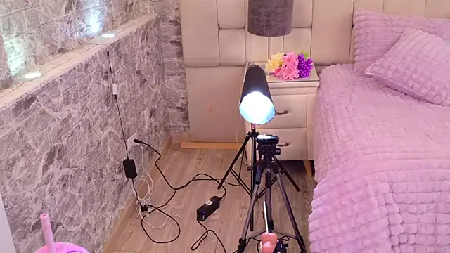 ZendayaGrey online show from October 17, 11:18 pm