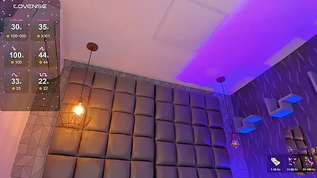 megan woll online show from January 31, 8:12 pm