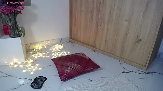 Snapshot of _Lalaa chatting on January 28, 10:34 pm Lalaa online show from January 28, 10:34 pm