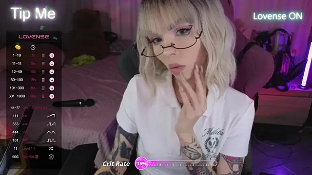 Kerry Kirk online show from October 3, 11:46 pm