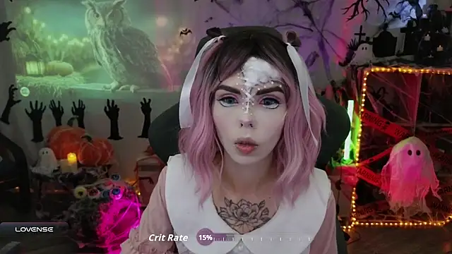 Kerry Kirk online show from October 31, 8:21 pm