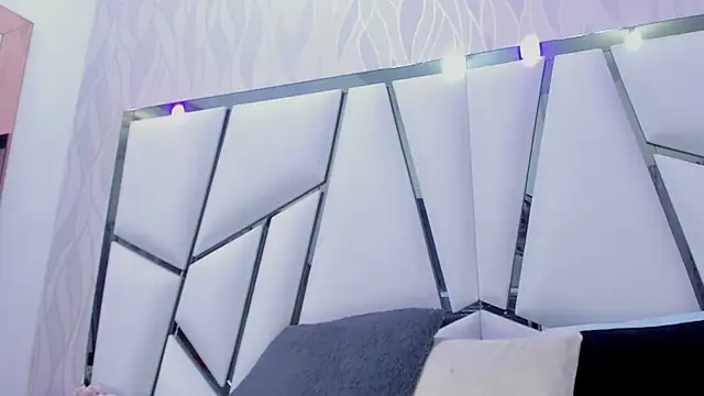  aurora18  online show from February 1, 2:47 am