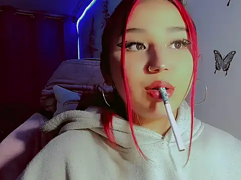 madisonx17 online show from November 6, 12:22 am